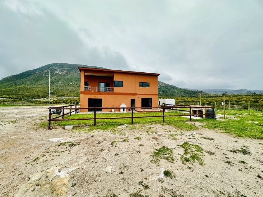 3 Bedroom Property for Sale in Franskraal Western Cape